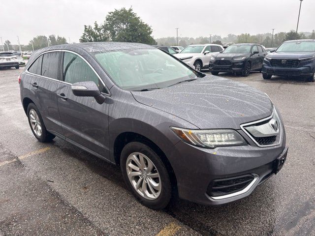 Used 2017 Acura RDX w/ Tech & AcuraWatch Plus Pack AWD/4WD image 2