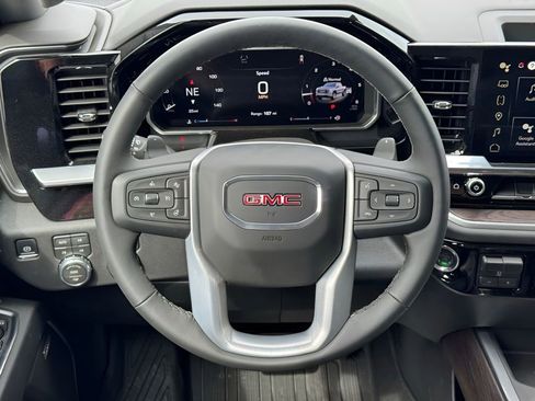 New 2026 GMC Sierra 1500 SLT AWD/4WD image 18