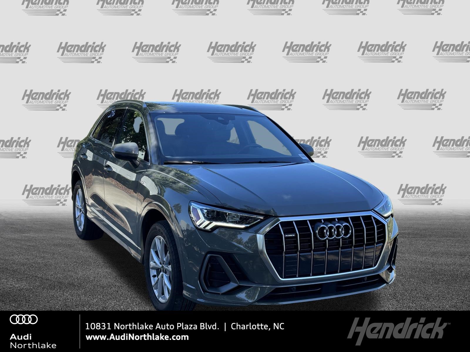 Used 2024 Audi Q3 2.0T Premium Plus AWD/4WD image 1