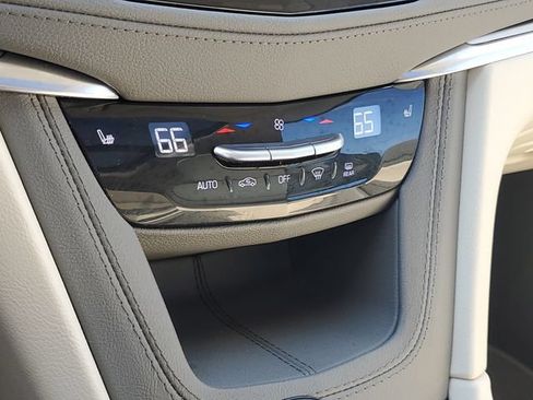 Certified 2024 Cadillac XT5 Premium Luxury AWD/4WD image 24