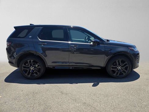 Used 2025 Land Rover Discovery Sport Dynamic SE AWD/4WD image 6