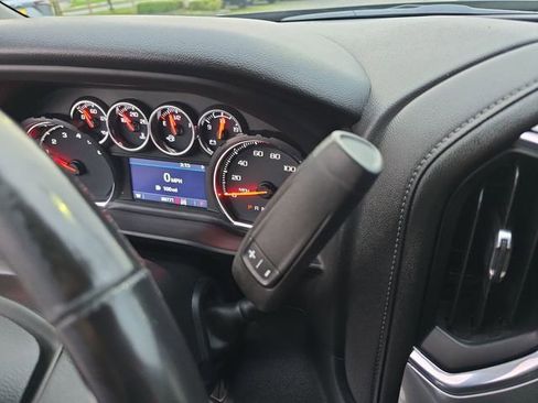 Certified 2022 Chevrolet Silverado 1500 LT w/ All Star Edition Plus image 17