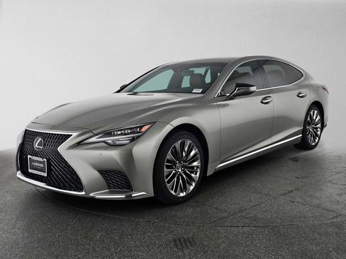Certified 2021 Lexus LS 500 w/ Accessory Package (Z1) RWD image 7