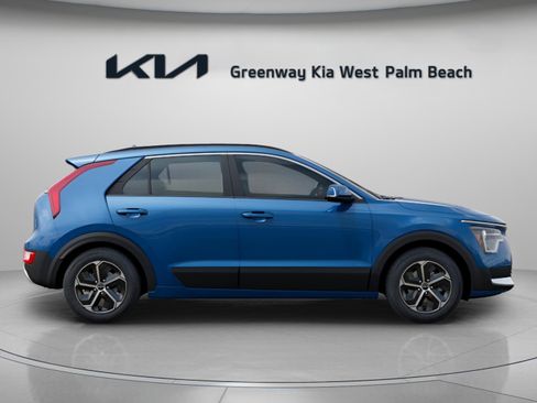New 2026 Kia Niro EX image 9