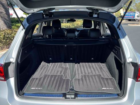 Used 2020 Mercedes-Benz GLC 300 4MATIC image 45