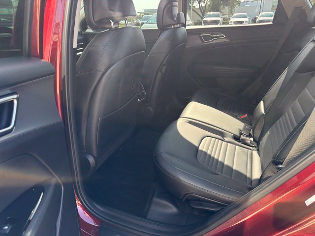 Used 2023 Kia Sportage SX AWD/4WD image 9