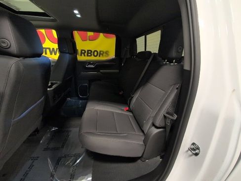 New 2026 Chevrolet Silverado 1500 RST w/ Dark Appearance Package image 32