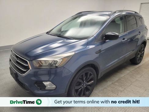 Used 2018 Ford Escape SE w/ SE Sport Appearance Package FWD image 1