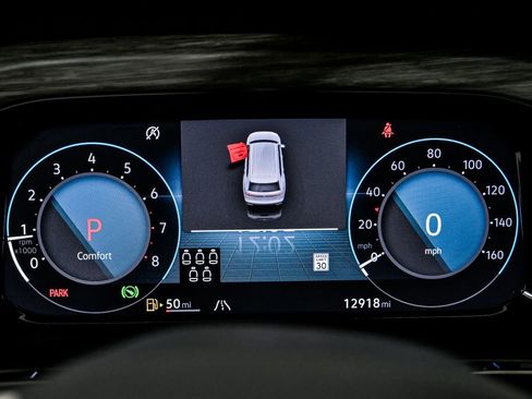 Certified 2025 Volkswagen Atlas SEL Premium R-Line image 18