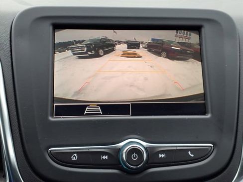 Used 2024 Chevrolet Equinox LT image 25