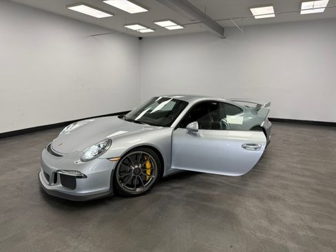 Used 2014 Porsche 911 GT3 RWD image 89