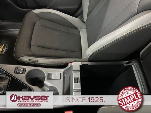 Used 2025 Subaru Crosstrek 2.5i Wilderness w/ Crosstrek Mirror Package AWD/4WD image 28