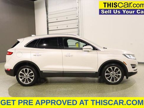 Used 2018 Lincoln MKC Select w/ Select Plus Package FWD image 9