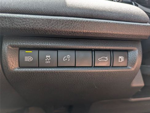 Used 2025 Toyota Camry LE w/ Convenience Package AWD/4WD image 25