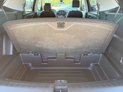 Used 2020 Chevrolet Traverse RS image 45