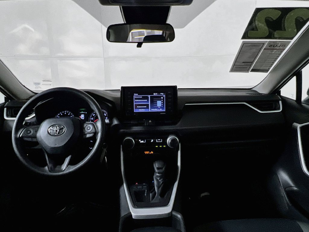 Used 2022 Toyota RAV4 LE FWD image 26
