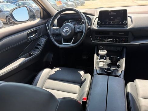 Used 2023 Nissan Rogue SV w/ SV Premium B Package AWD/4WD image 21