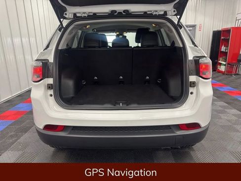 Used 2022 Jeep Compass Limited AWD/4WD image 6