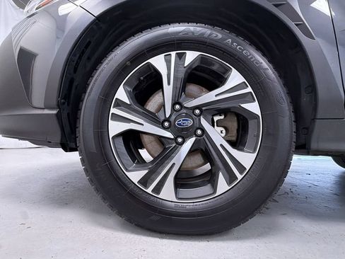 Used 2024 Subaru Crosstrek 2.0i Premium AWD/4WD image 14