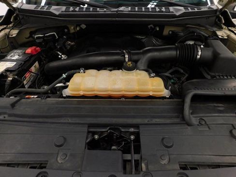 Used 2018 Ford F150 Platinum w/ Equipment Group 701A Luxury image 56