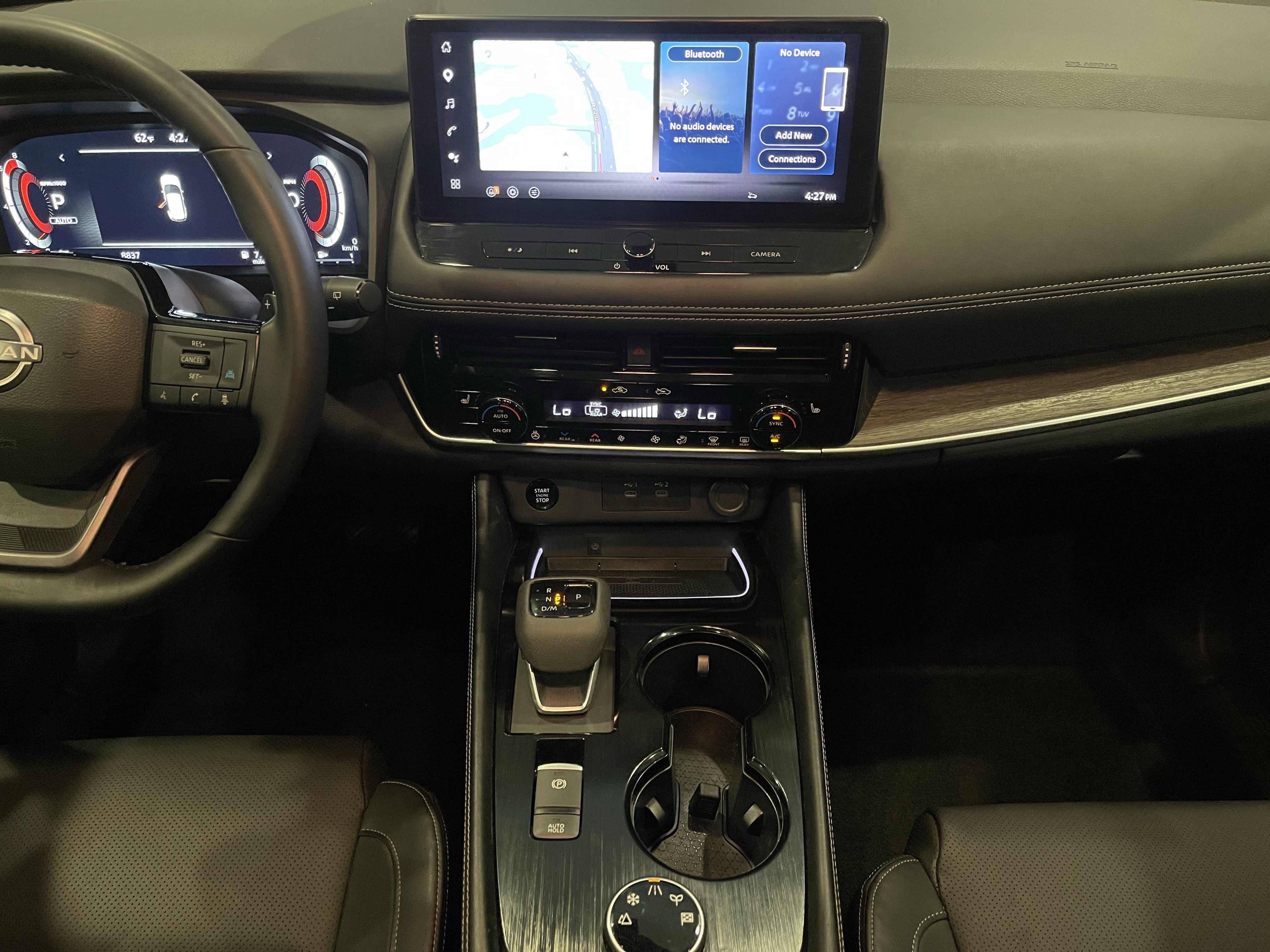 Used 2026 Nissan Rogue Platinum w/ Platinum Premium Package AWD/4WD image 17
