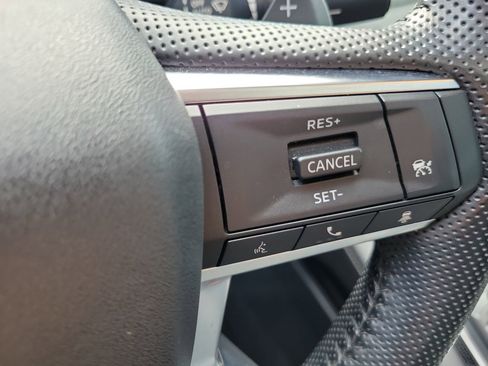 Used 2022 Mitsubishi Outlander SEL Black Edition FWD image 30