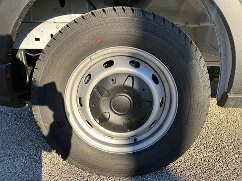 New 2026 Ford Transit 250 148 Medium Roof RWD image 14