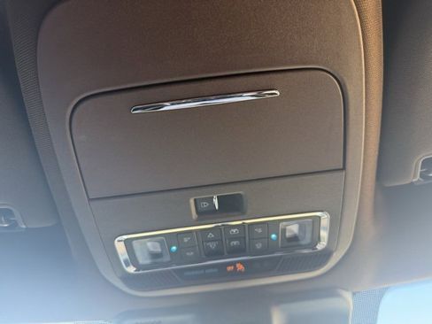 Used 2025 Ford F150 King Ranch w/ FX4 Off-Road Package image 22