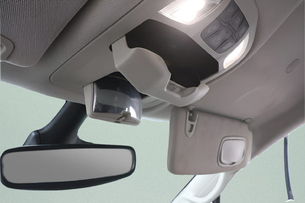 Used 2024 Chrysler Pacifica Touring-L FWD image 14