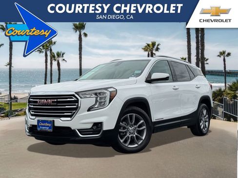 Used 2022 GMC Terrain SLT image 1