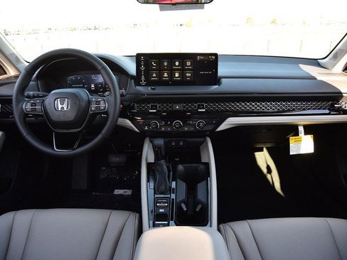 New 2025 Honda Accord EX-L image 7