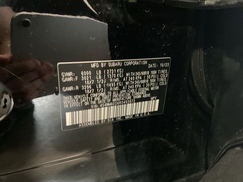 Used 2024 Subaru Ascent Premium w/ Convenience Package image 24