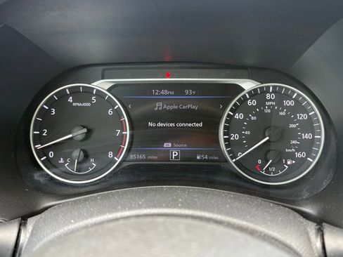 Used 2022 Nissan Sentra SV FWD image 19
