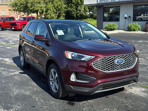 Used 2023 Ford Edge SEL w/ Convenience Package AWD/4WD image 2