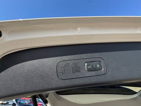 Used 2025 Lincoln Aviator Reserve w/ Equipment Group 201A image 38