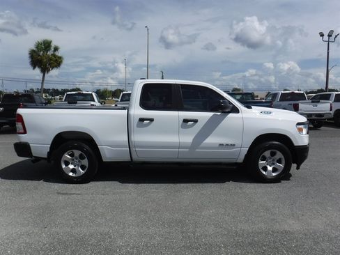 Used 2022 RAM 1500 Tradesman AWD/4WD image 3