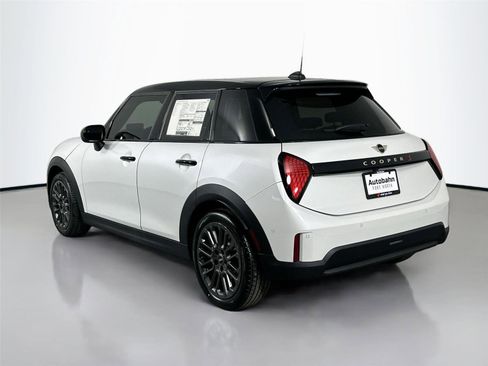 Used 2025 MINI Cooper S FWD image 6