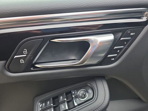 New 2026 Porsche Macan Turbo AWD/4WD image 17