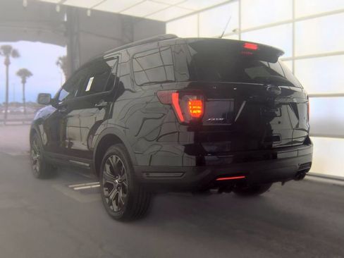 Used 2018 Ford Explorer Sport w/ Ford Safe & Smart Package AWD/4WD image 3