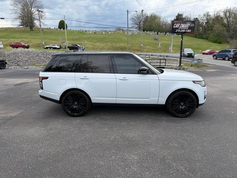 Used 2018 Land Rover Range Rover HSE image 6