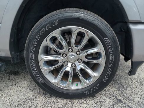 Used 2022 RAM 1500 Laramie w/ Sport Appearance Package AWD/4WD image 11