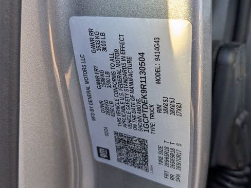 Used 2024 Chevrolet Colorado Z71 w/ Z71 Convenience Package 2 image 19