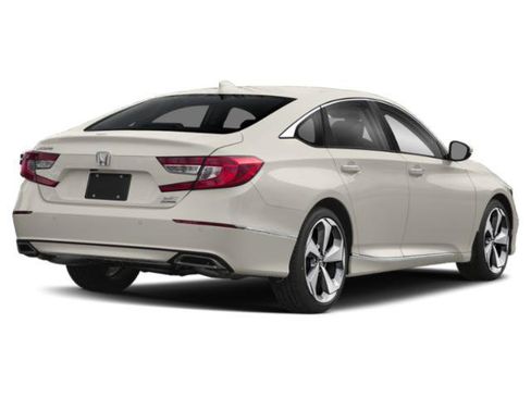 Used 2020 Honda Accord Touring image 2