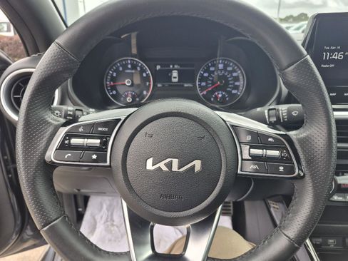 Used 2024 Kia Forte GT-Line FWD image 3