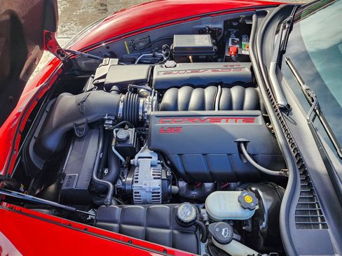 Used 2008 Chevrolet Corvette Coupe image 28