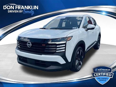 Certified 2025 Nissan Kicks SR w/ Illumination Package AWD/4WD image 1