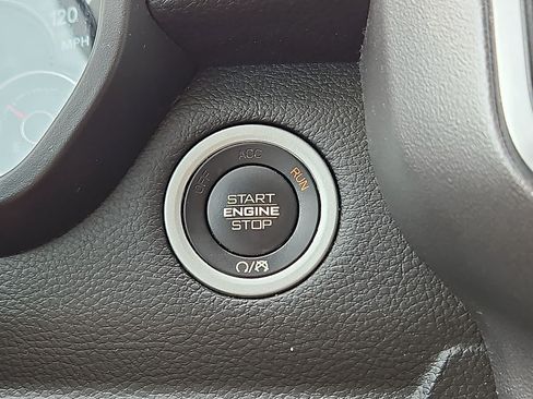 Used 2019 RAM 1500 Big Horn AWD/4WD image 22