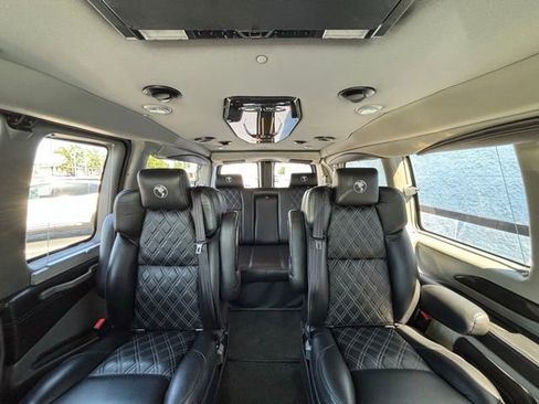 Used 2021 GMC Savana 2500 w/ Enhanced Convenience Package RWD image 2