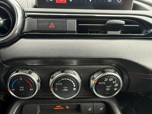 Used 2018 MAZDA MX-5 Miata Grand Touring RWD image 28