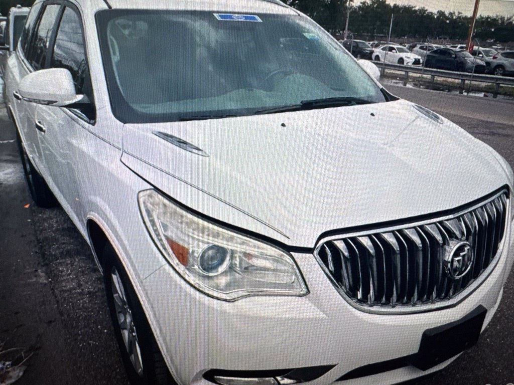 Used 2017 Buick Enclave Convenience w/ Trailering Package FWD image 3